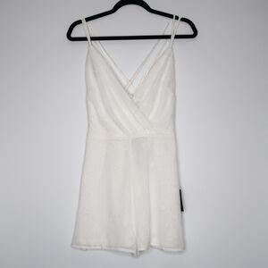 Lulus Womens Romper Size Small White Floral Burnout Bachelorette Bride‎ Beach